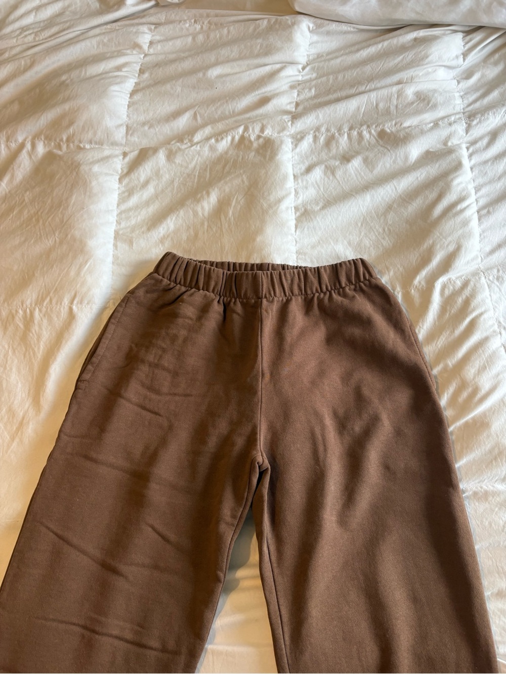 Brandy Melville Brown Rosa Sweatpants